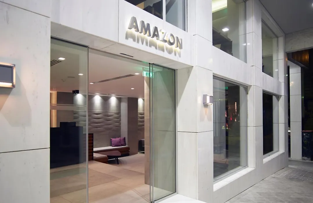Amazon Hotel-1
